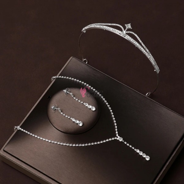 Coroana cu colier si cercei AS05MM Argintiu cu cristale din sticla